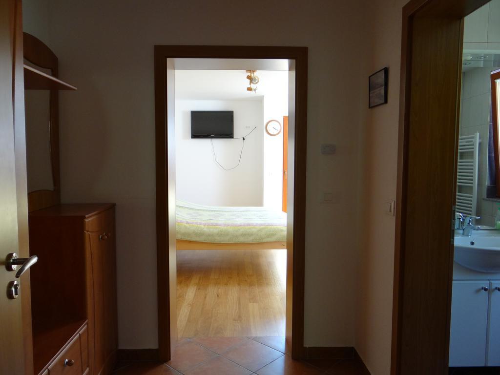 Apartments Trebusak Laze v Tuhinju Luaran gambar